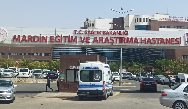 Mardin’de 11’inci kattan düşen çocuk, hayatını kaybetti