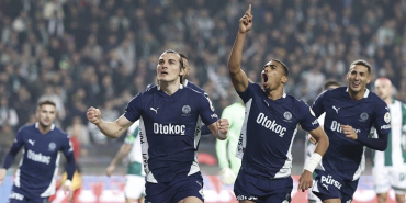 fenerbahce-konyasporu-3-1-maglup-ederek-onemli-bir-galibiyet-aldi-rY11Ygrq.jpeg