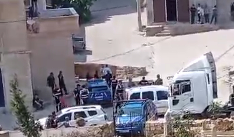 Screenshot_2025-06-08-14-58-51-010_com.miui.videoplayer-edit