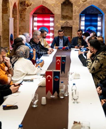 7f0838c1-6fad-422b-95b0-e9109b34e0c9